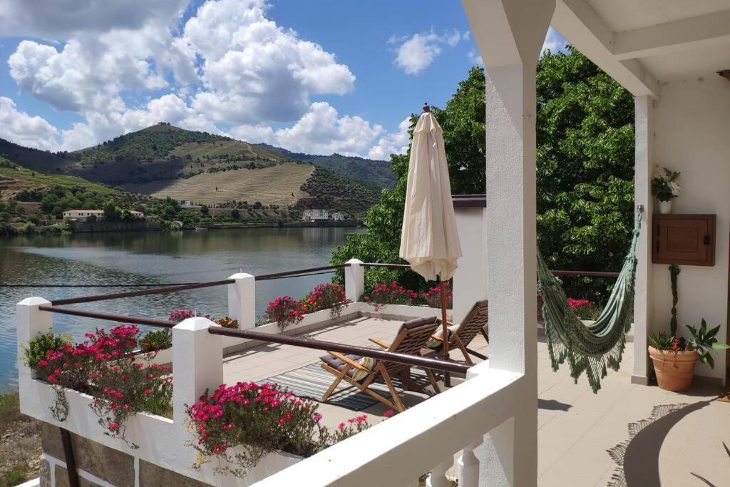 Casa Dos Vinhais - Douro Valley Coleja Bagian luar foto
